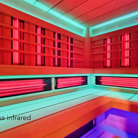 Aqua Beach#pool#sauna#jacuzzi No Limit Apartment *