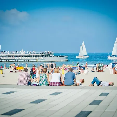 Aqua Beach#pool#sauna#jacuzzi No Limit Daire Kolobrzeg